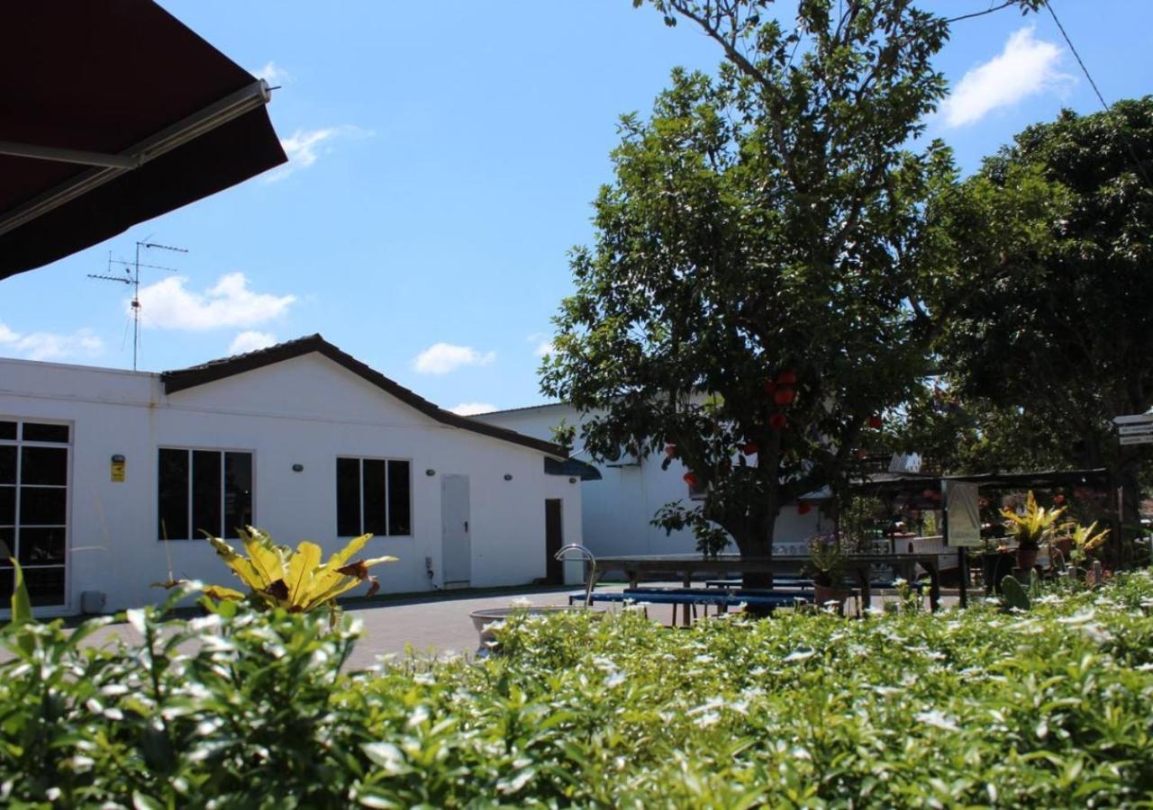 Rv @ U Garden Stay Skudai Exterior foto